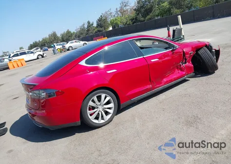 2014 Tesla Model S P85 из США, поврежденный, VIN 5YJSA1H17EFP51839
